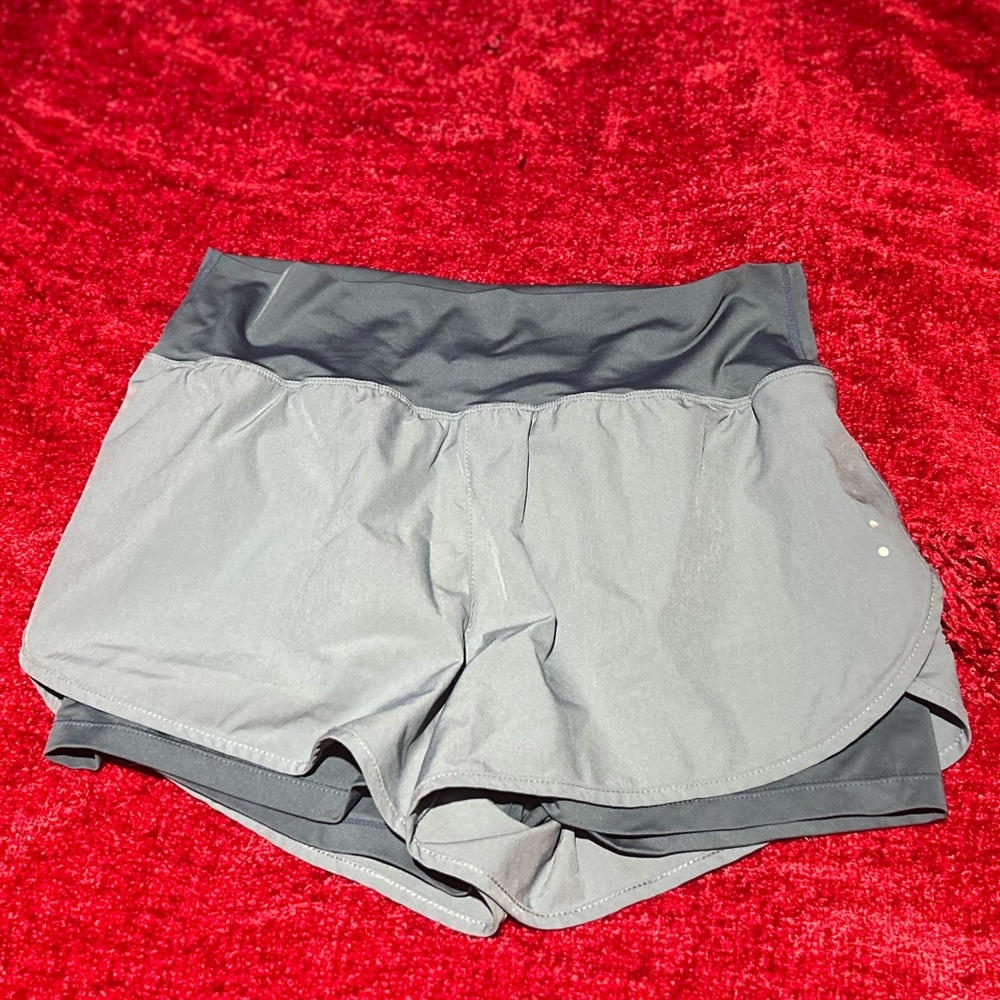 Halara V-Shaped 2-in-1  2.5” Shorts